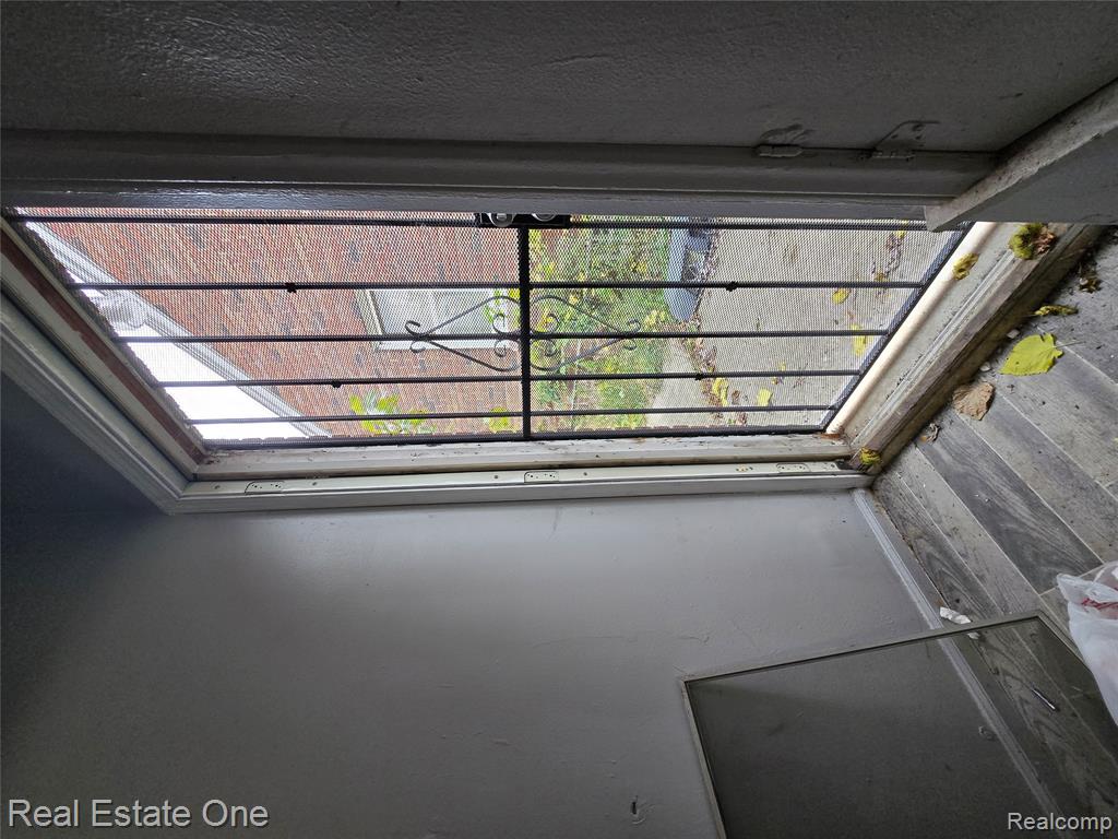 5798 Oldtown Street, Detroit, MI 48224 — Photo 11