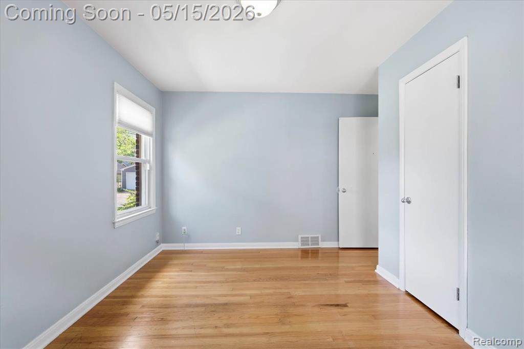 23200 Forest Street, Oak Park, MI 48237 — Photo 15