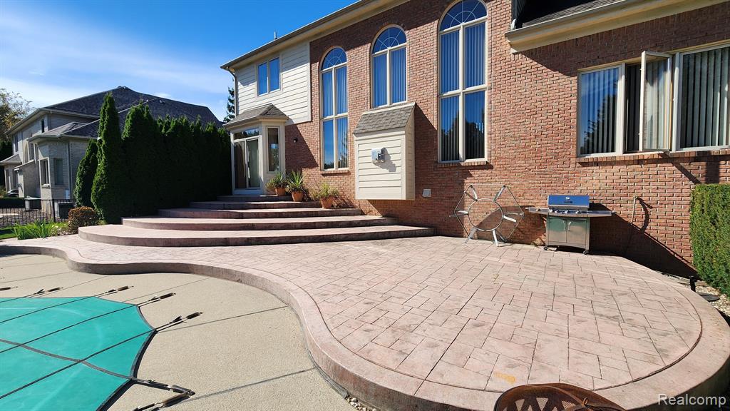 49828 SHELBY CREEK Drive, Shelby Twp, MI 48317 — Photo 59