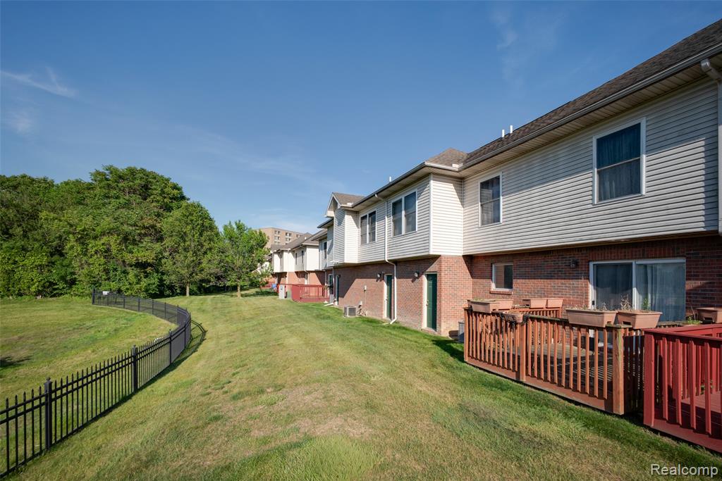 28136 Fortson Lane, Inkster, MI 48141 — Photo 26