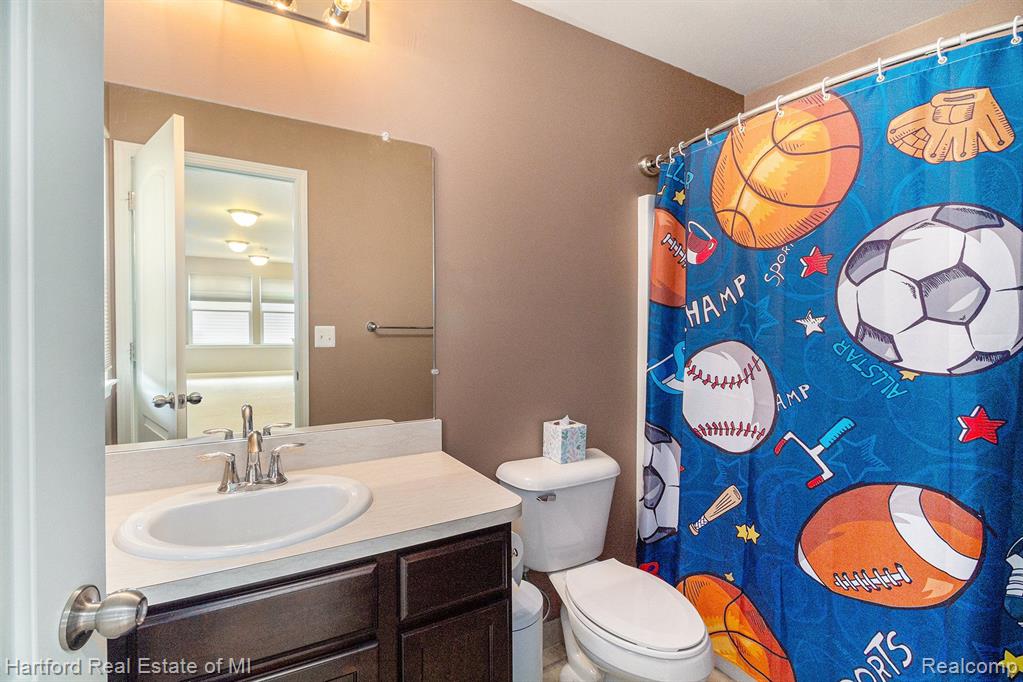 59644 Twin Pines Drive, New Hudson, MI 48165 — Photo 14