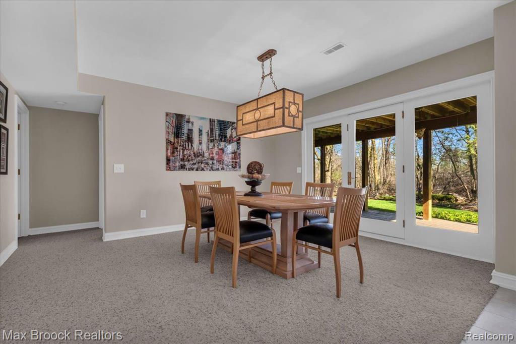 6462 W OAKS Drive, West Bloomfield, MI 48324 — Photo 42