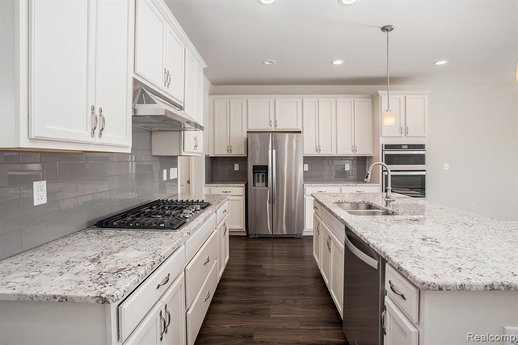 43493 Chancellor Lane, Novi, MI — Photo 5