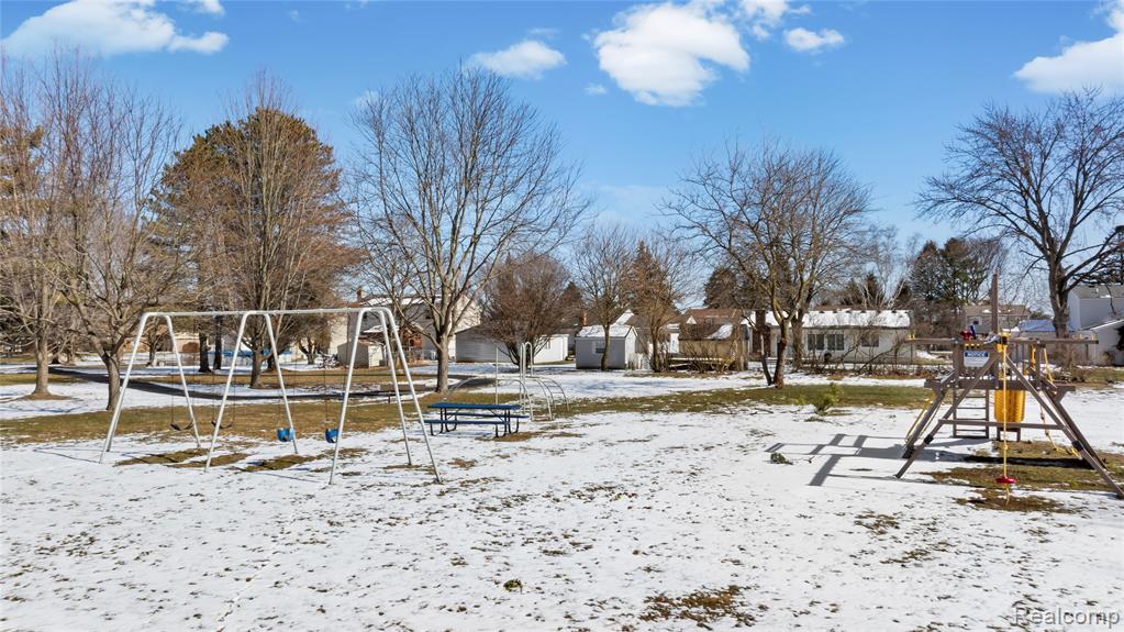 1999 Windingway Drive, Wixom, MI 48393 — Photo 31