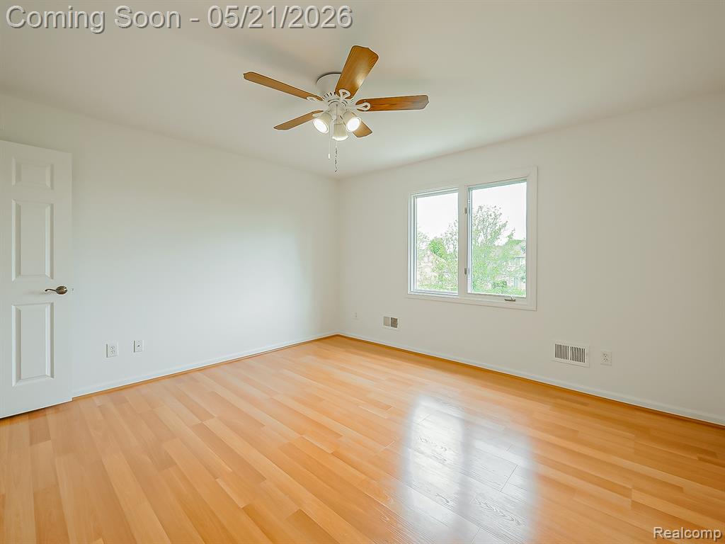 14001 Wayford Run, Shelby Twp, MI 48315 — Photo 39