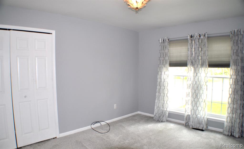 4439 HUNTERS Circle W, Canton, MI 48188 — Photo 11