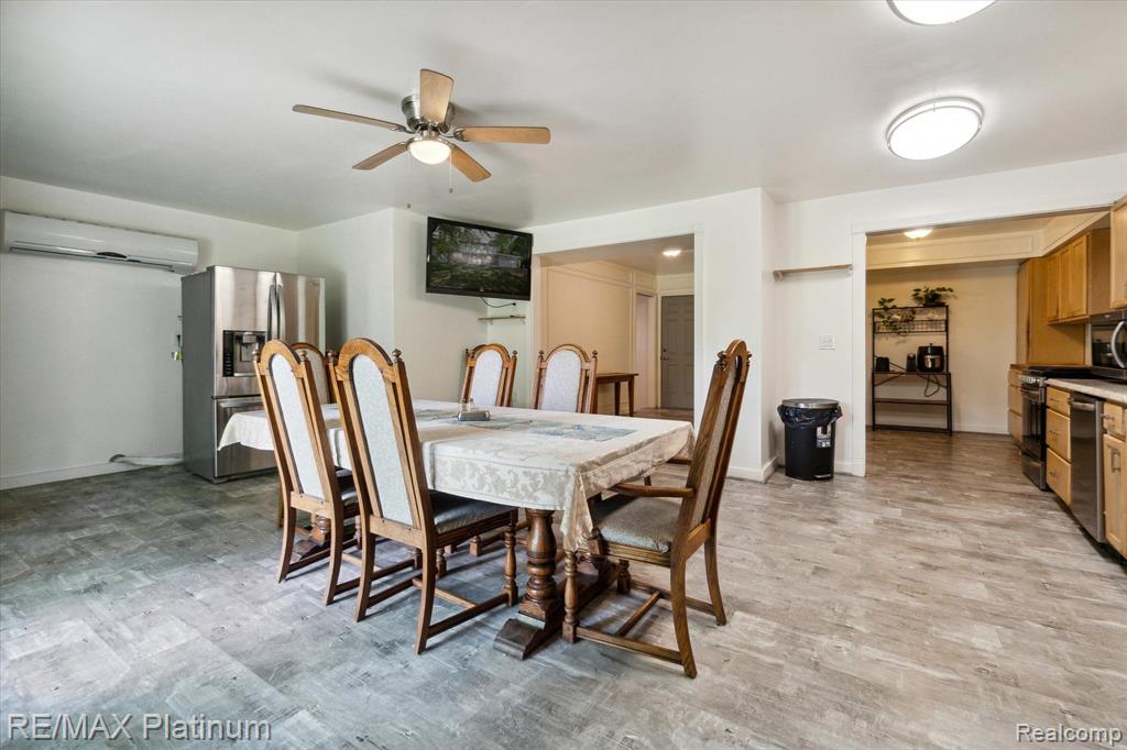 7353 GREEN VALLEY Drive, Grand Blanc, MI 48439 — Photo 13