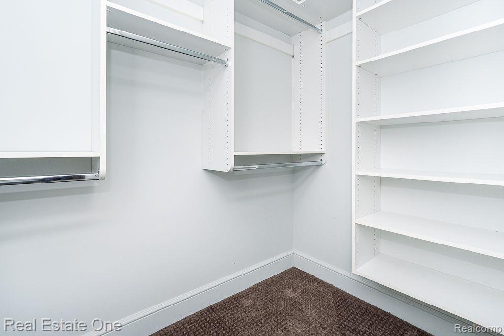 611 Wellington Circle, Rochester Hills, MI 48309 — Photo 67
