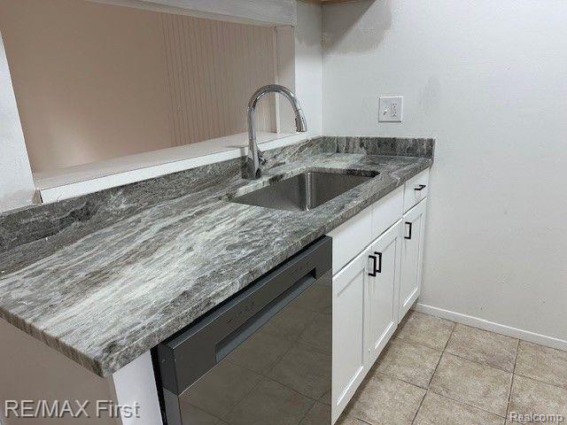 8524 HICKORY Drive, Sterling Heights, MI 48312 — Photo 8