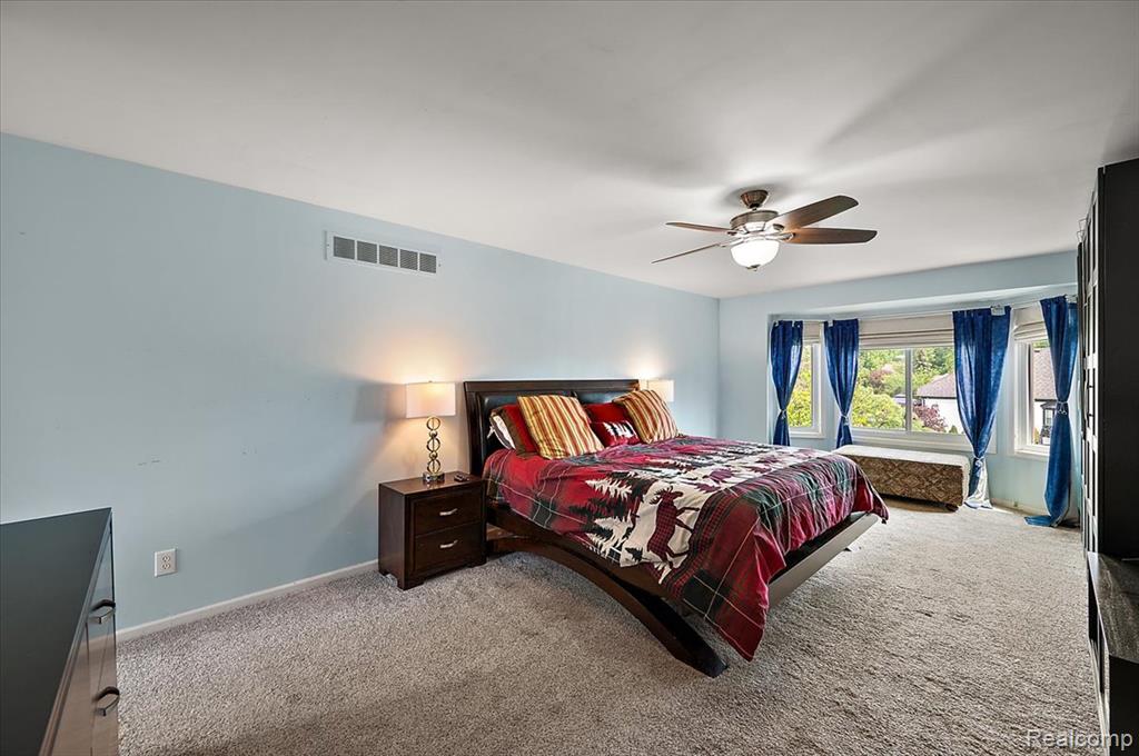 48037 Lafayette Drive, Macomb, MI 48044 — Photo 31