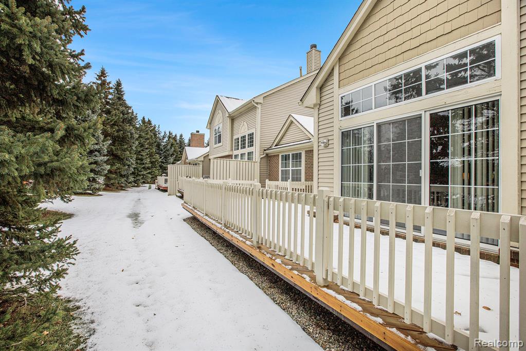 46501 Killarney Circle S, Canton, MI 48188 — Photo 26