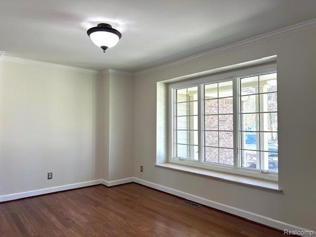 599 WILLARD Avenue, Rochester Hills, MI 48307 — Photo 24