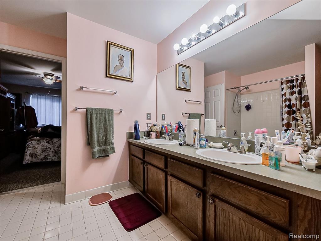 7836 CHLOE, Van Buren, MI 48111 — Photo 17