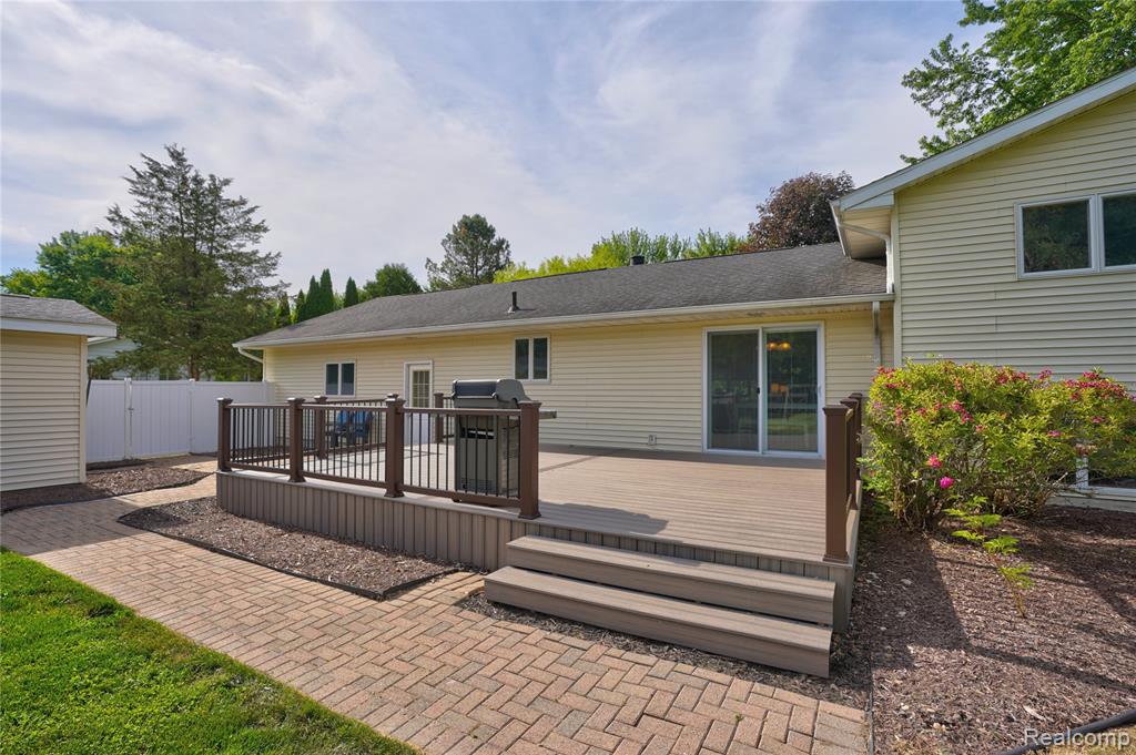 1055 E Hollywood Boulevard, Clio, MI 48420 — Photo 14