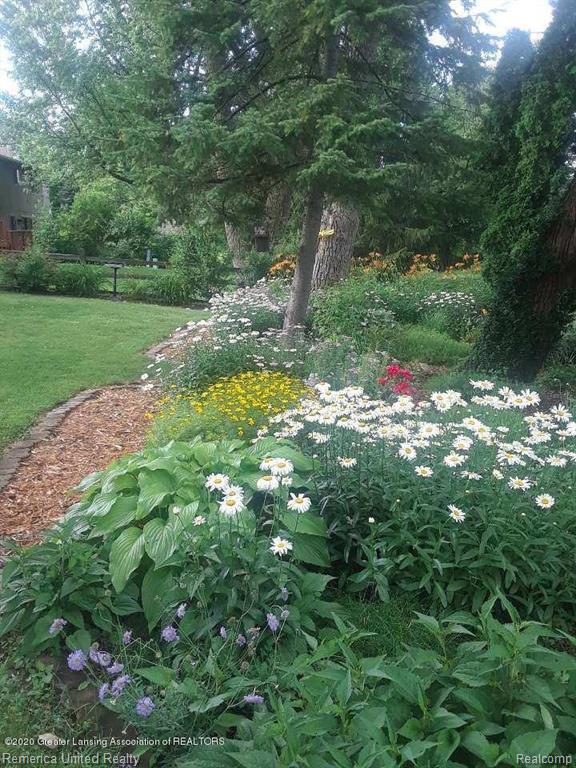 968 Touraine Avenue, East Lansing, MI 48823 — Photo 37