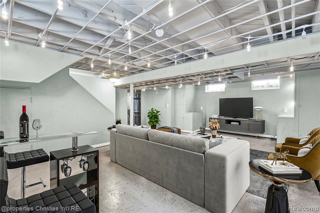 708 S Minerva Avenue, Royal Oak, MI 48067 — Photo 53