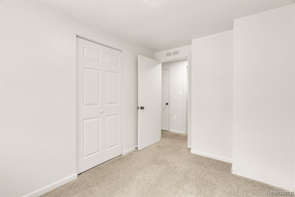 17207 Archdale Street, Detroit, MI 48235 — Photo 27
