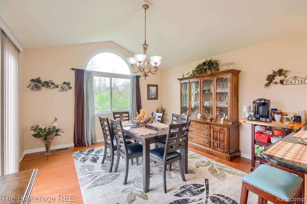 10047 Fox Run Drive, Davison, MI 48423 — Photo 21