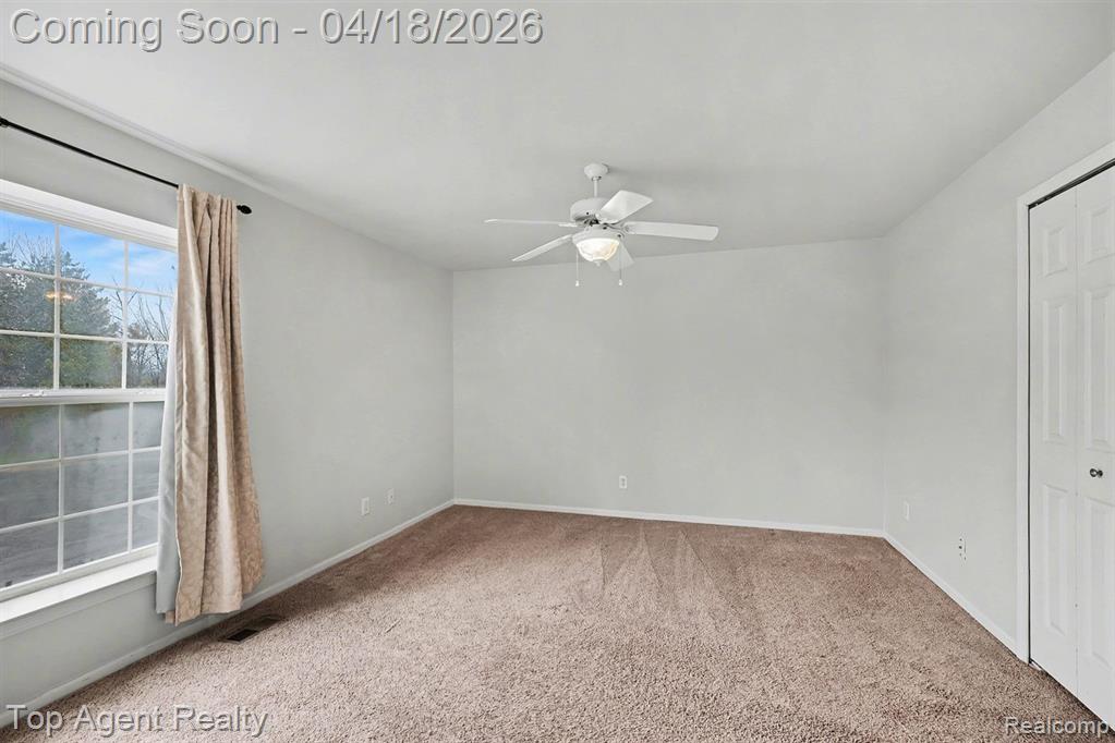 56192 Troon N, Utica, MI 48316 — Photo 14