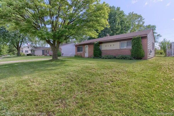 4127 RANDOLPH Street, Wayne, MI 48184 — Photo 2