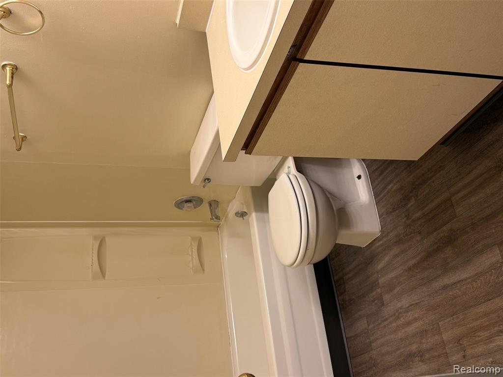 8711 Candlewood Trail, Brighton, MI, 48116