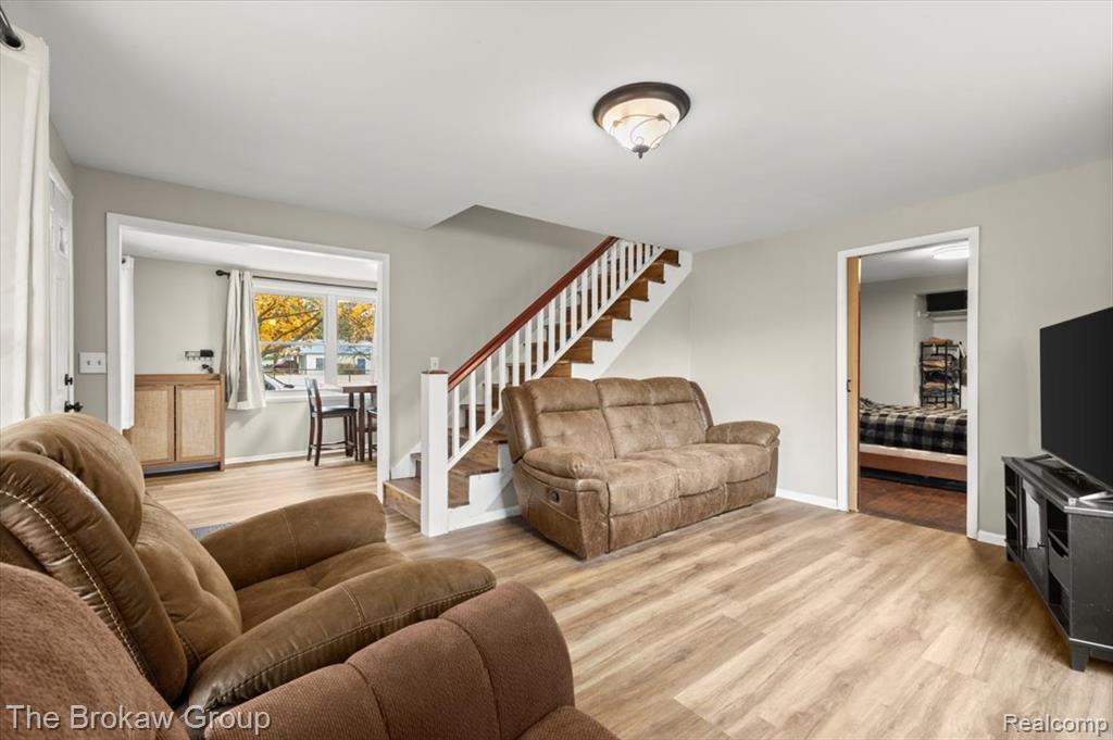 10289 N State Road, Otisville, MI 48463 — Photo 14