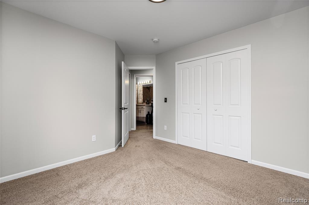 730 Leon Road, Walled Lake, MI 48390 — Photo 39