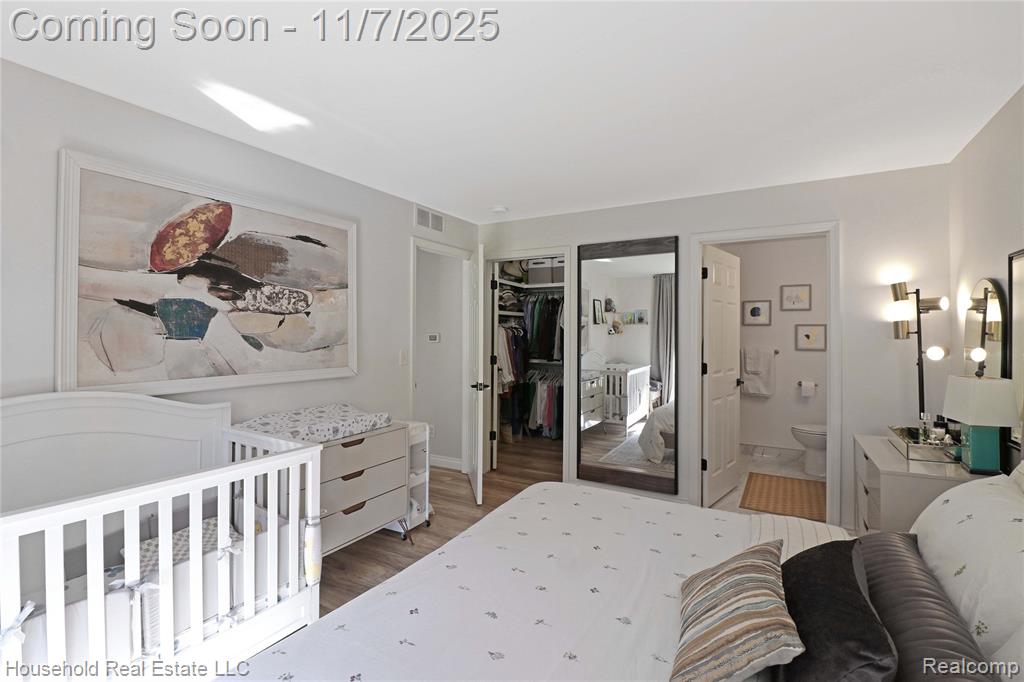 4354 Berkshire Drive, Sterling Heights, MI 48314 — Photo 12