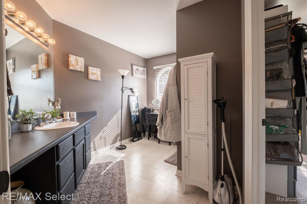 15242 Weller Court, Holly, MI 48442 — Photo 16