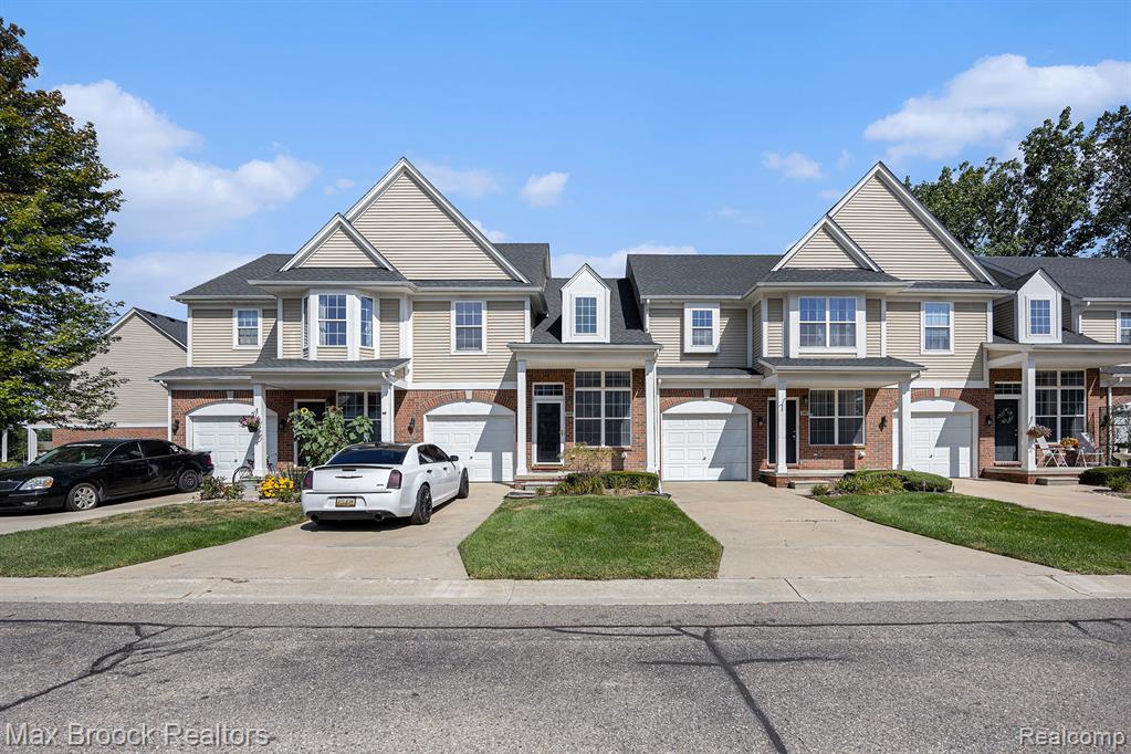 4899 Green Court, Shelby Twp, MI 48317 — Photo 2