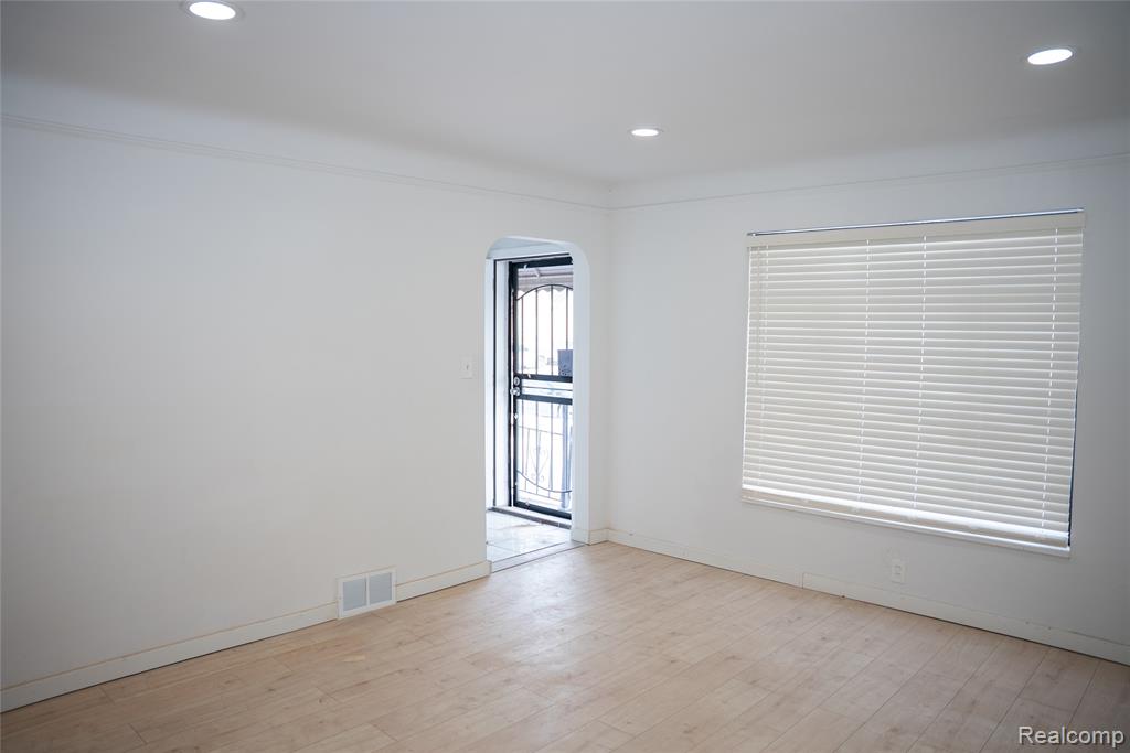 4861 Nottingham Road, Detroit, MI 48224 — Photo 4