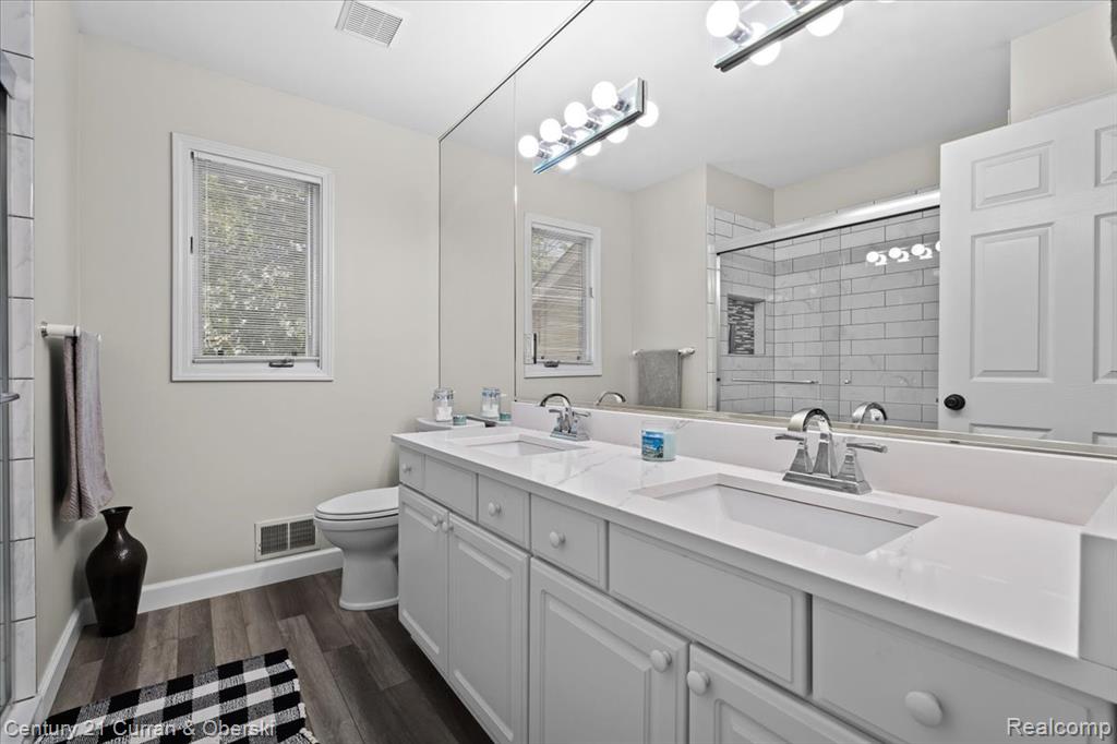 45499 Addington Lane, Novi, MI — Photo 24