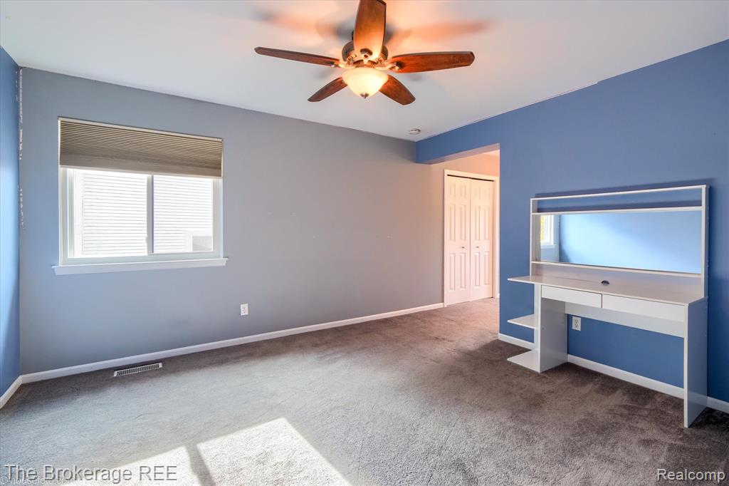 5239 Farmridge Lane, Grand Blanc, MI 48439 — Photo 52