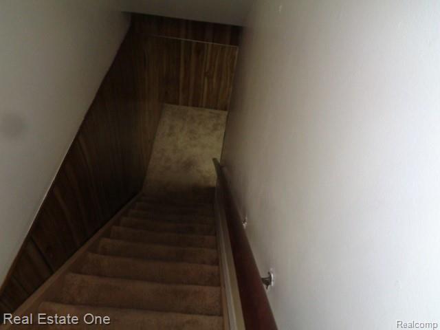 26537 Summerdale Drive, Southfield, MI 48033 — Photo 27