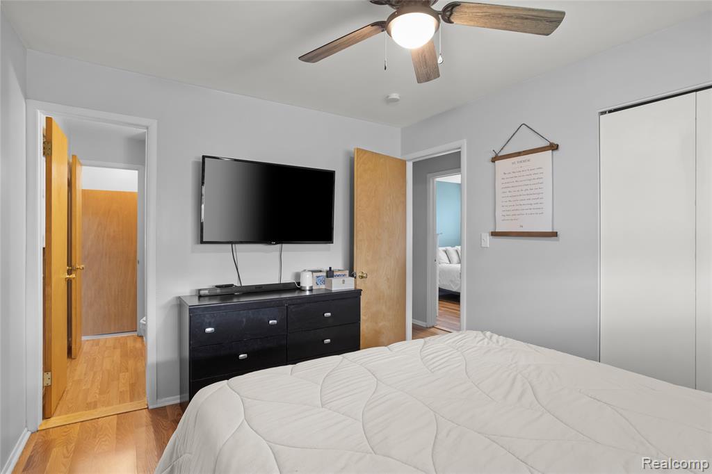 634 S Hawthorne Street, Westland, MI 48186 — Photo 13