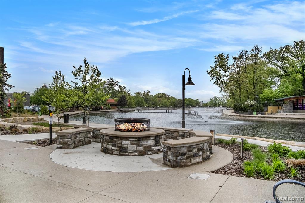 820 Devonshire Boulevard, Brighton, MI 48116 — Photo 40