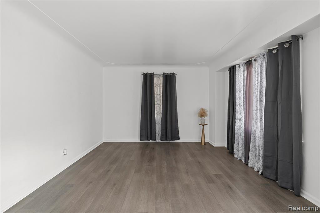 506 W Marengo Avenue, Flint, MI 48505 — Photo 10