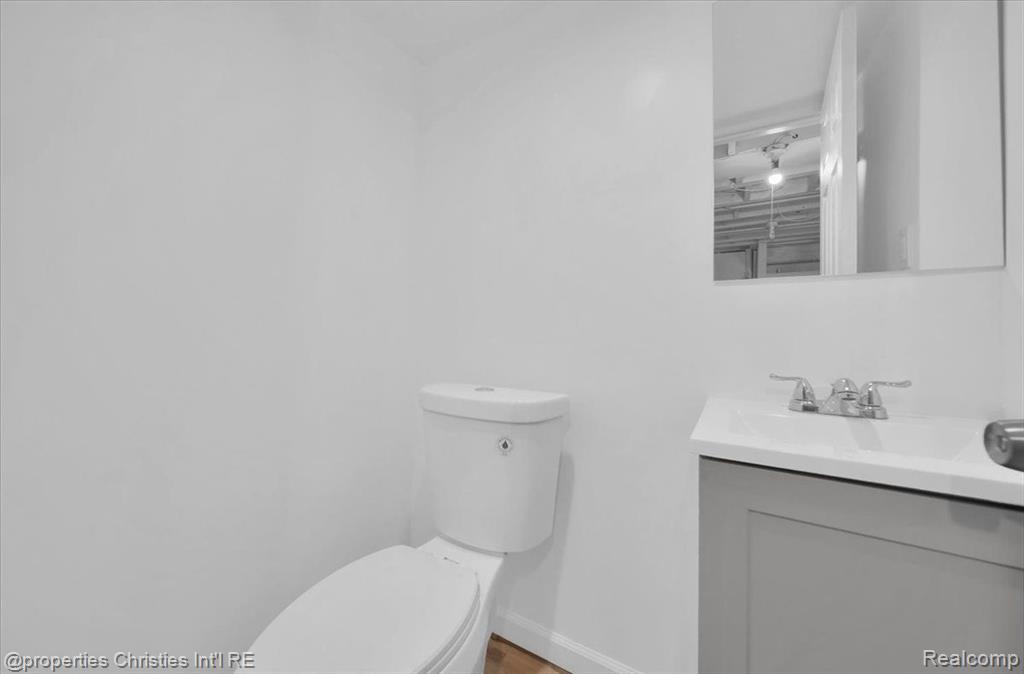 4070 BACON Avenue, Berkley, MI 48072 — Photo 25