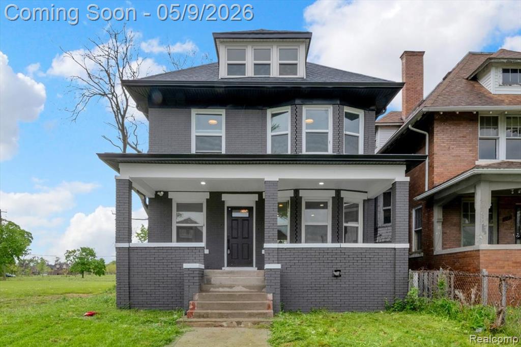 2181 Harding Street - Photo 2