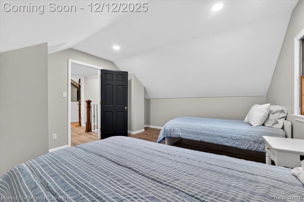30760 Bayview Drive, Gibraltar, MI — Photo 33