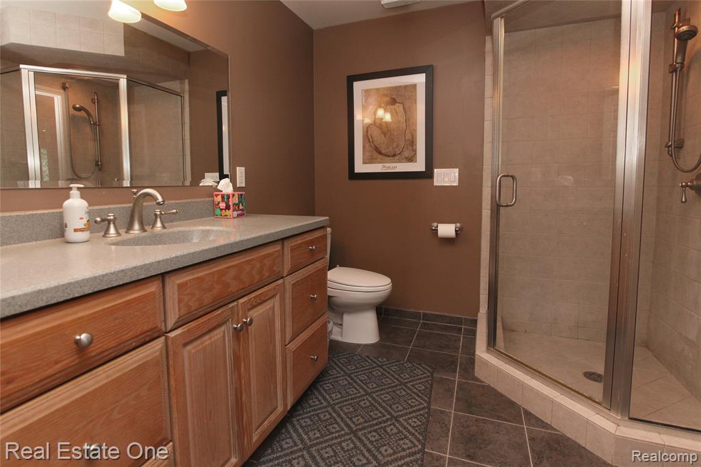 3991 Oakfield Court, Shelby Twp, MI 48316 — Photo 42