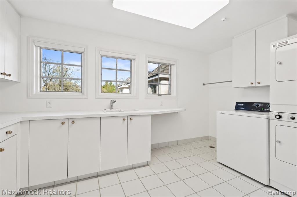 1832 Long Lake Shore Drive, Bloomfield Hills, MI 48302 — Photo 56