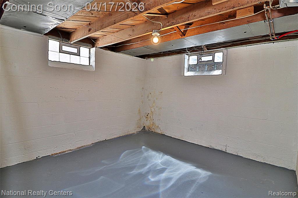 486 University Street, Ferndale, MI 48220 — Photo 21