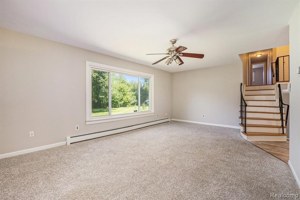 4516 Kevin Court, West Bloomfield, MI — Photo 8