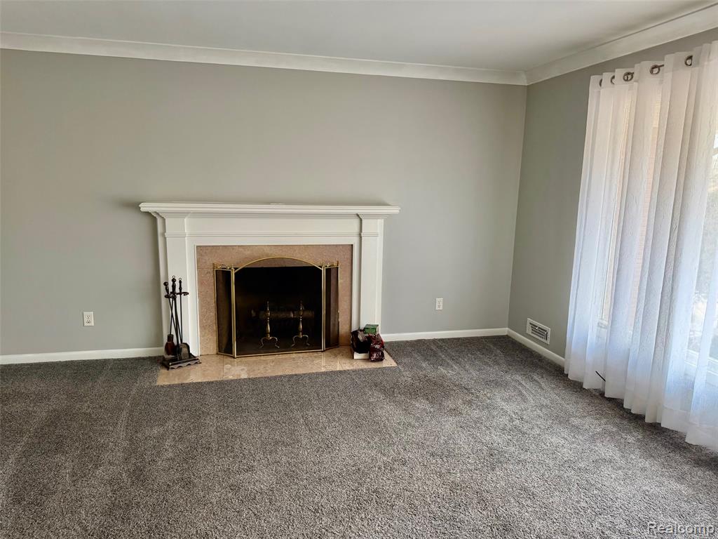17617 Avilla Blvd Boulevard, Lathrup Village, MI 48076 — Photo 4