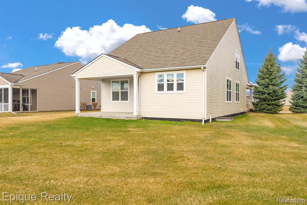 9415 Sand Hill Drive, Grand Blanc, MI 48439 — Photo 53