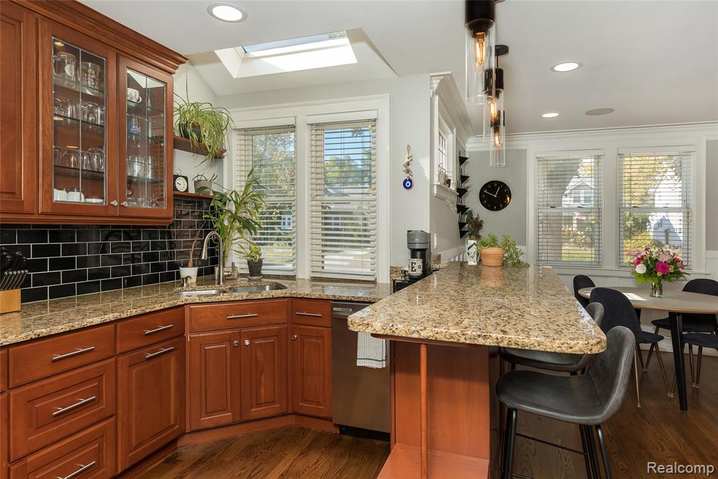 707 S Alexander Avenue, Royal Oak, MI 48067 — Photo 11