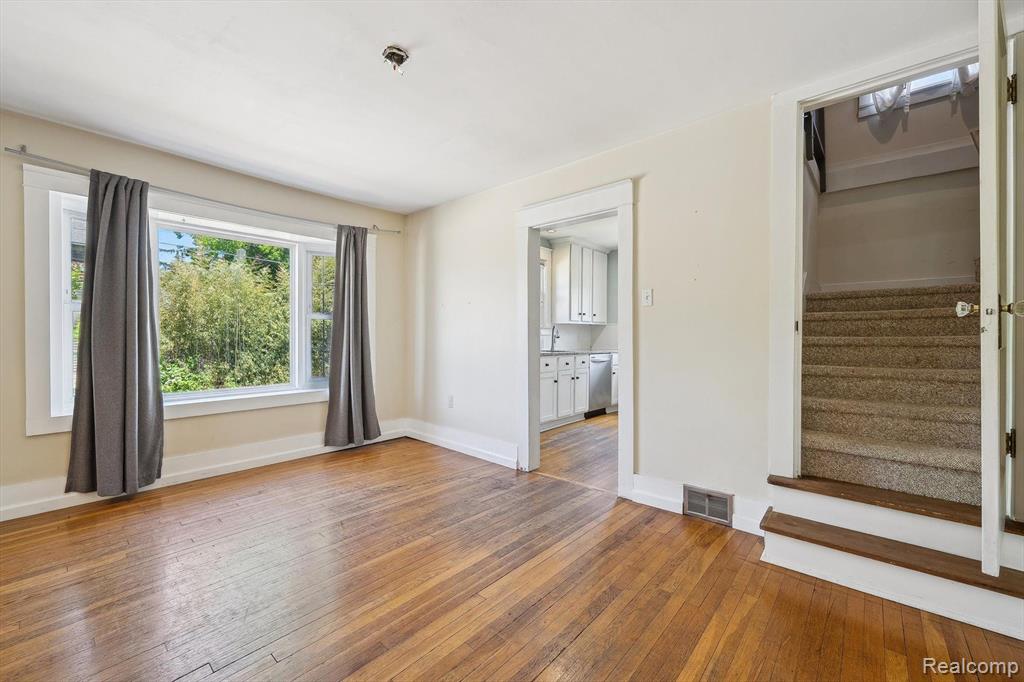 601 S Kenwood Avenue, Royal Oak, MI 48067 — Photo 9