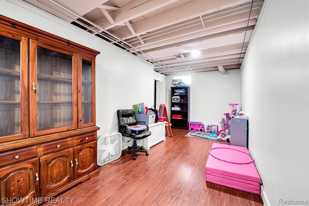 97 AVERY Street, Mount Clemens, MI 48043 — Photo 26