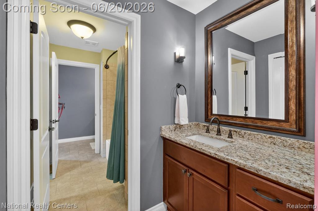 58160 International Drive, South Lyon, MI 48178 — Photo 33